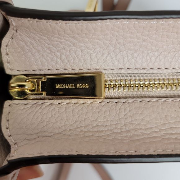 Michael Kors Kris Small Color-Block Pebbled Leather Satchel. - Picture 13 of 16